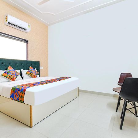 Fabhotel Prince 24 Mohali Esterno foto