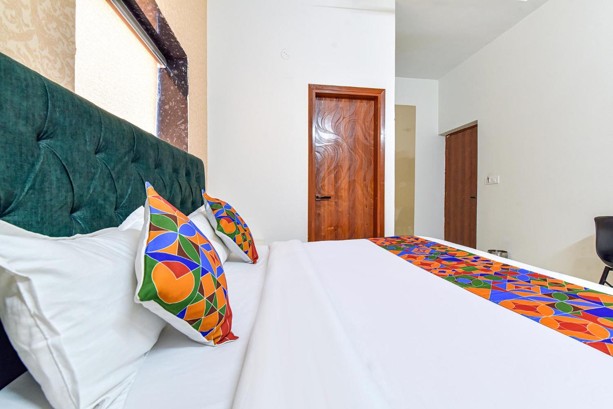 Fabhotel Prince 24 Mohali Esterno foto