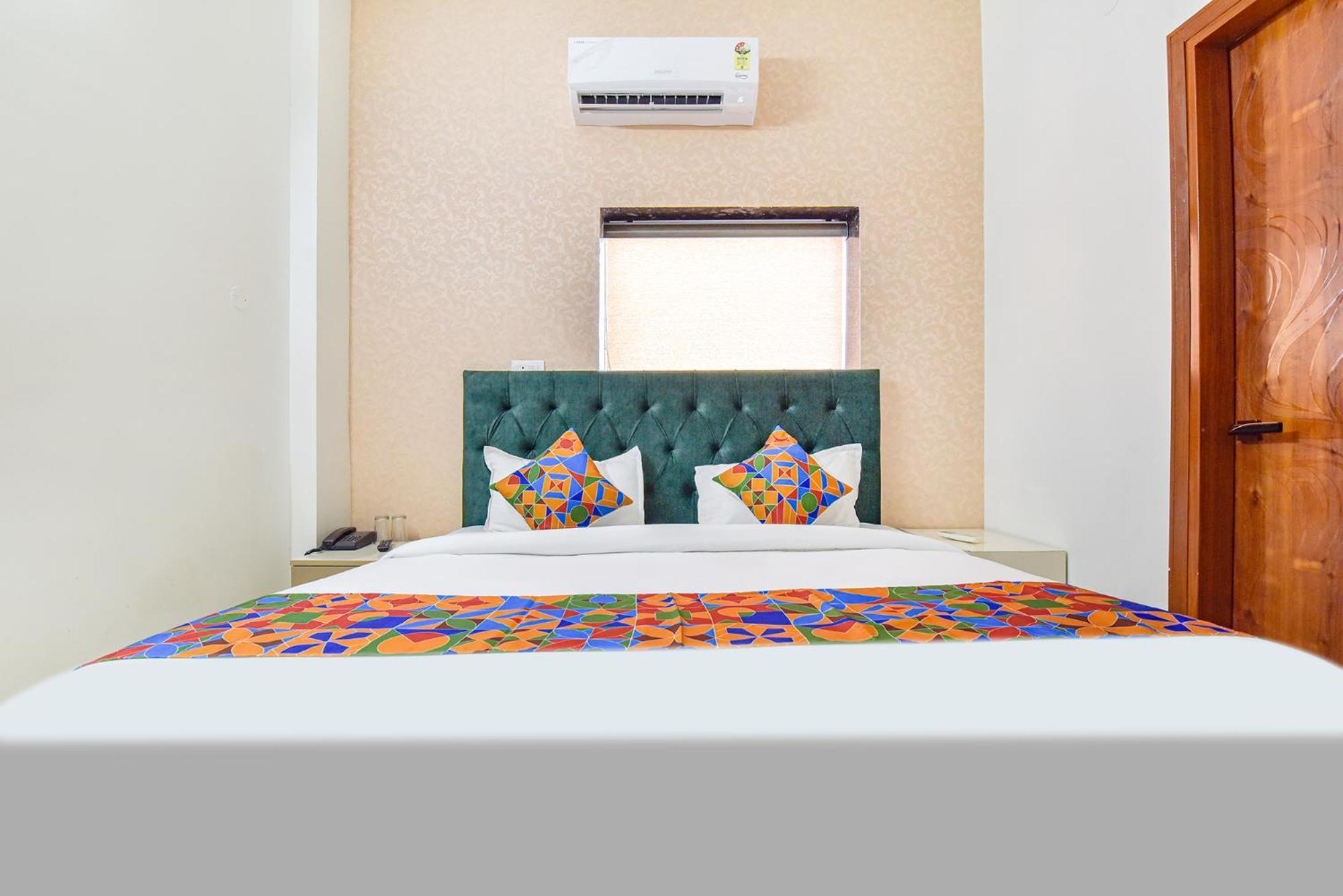 Fabhotel Prince 24 Mohali Esterno foto