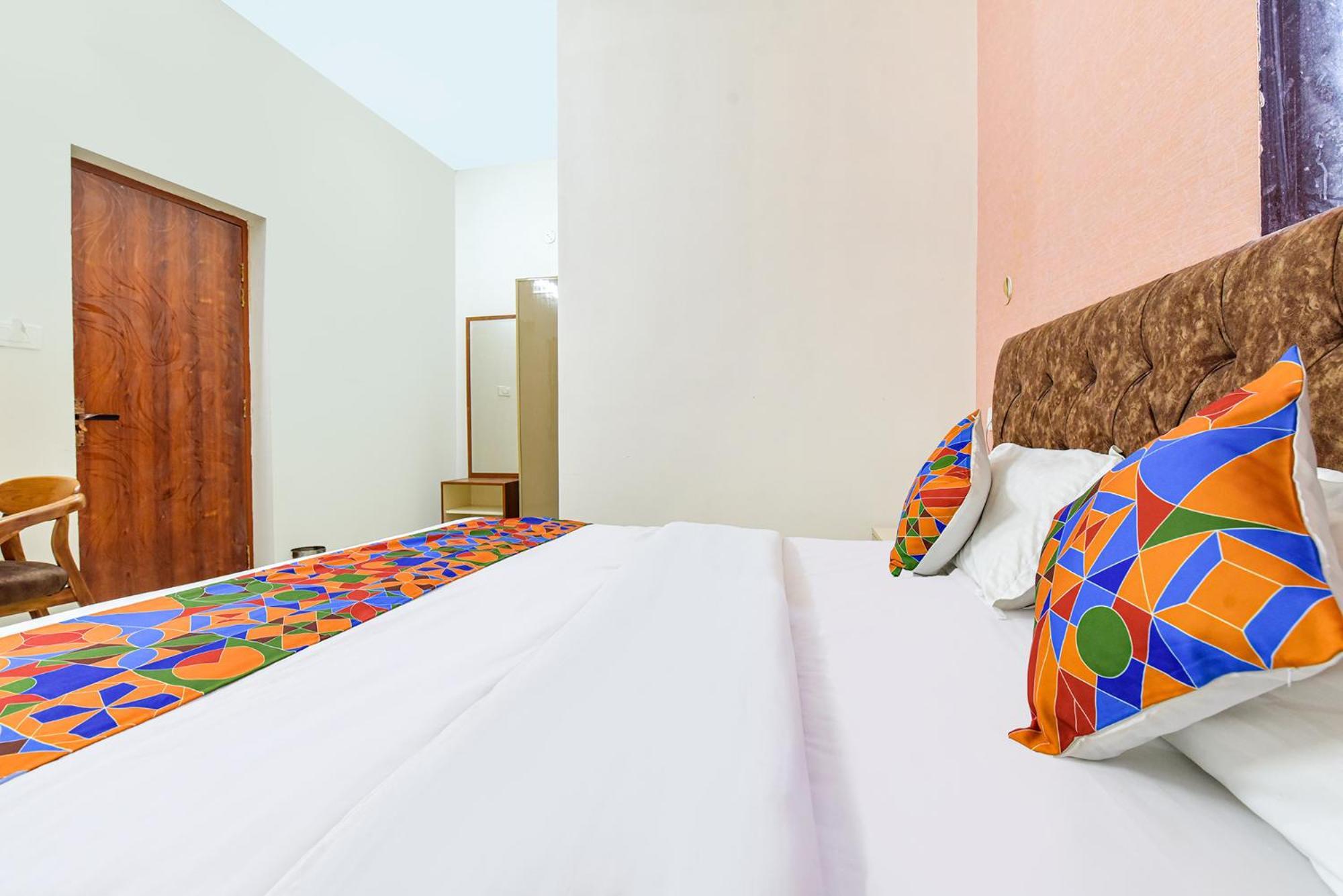 Fabhotel Prince 24 Mohali Esterno foto