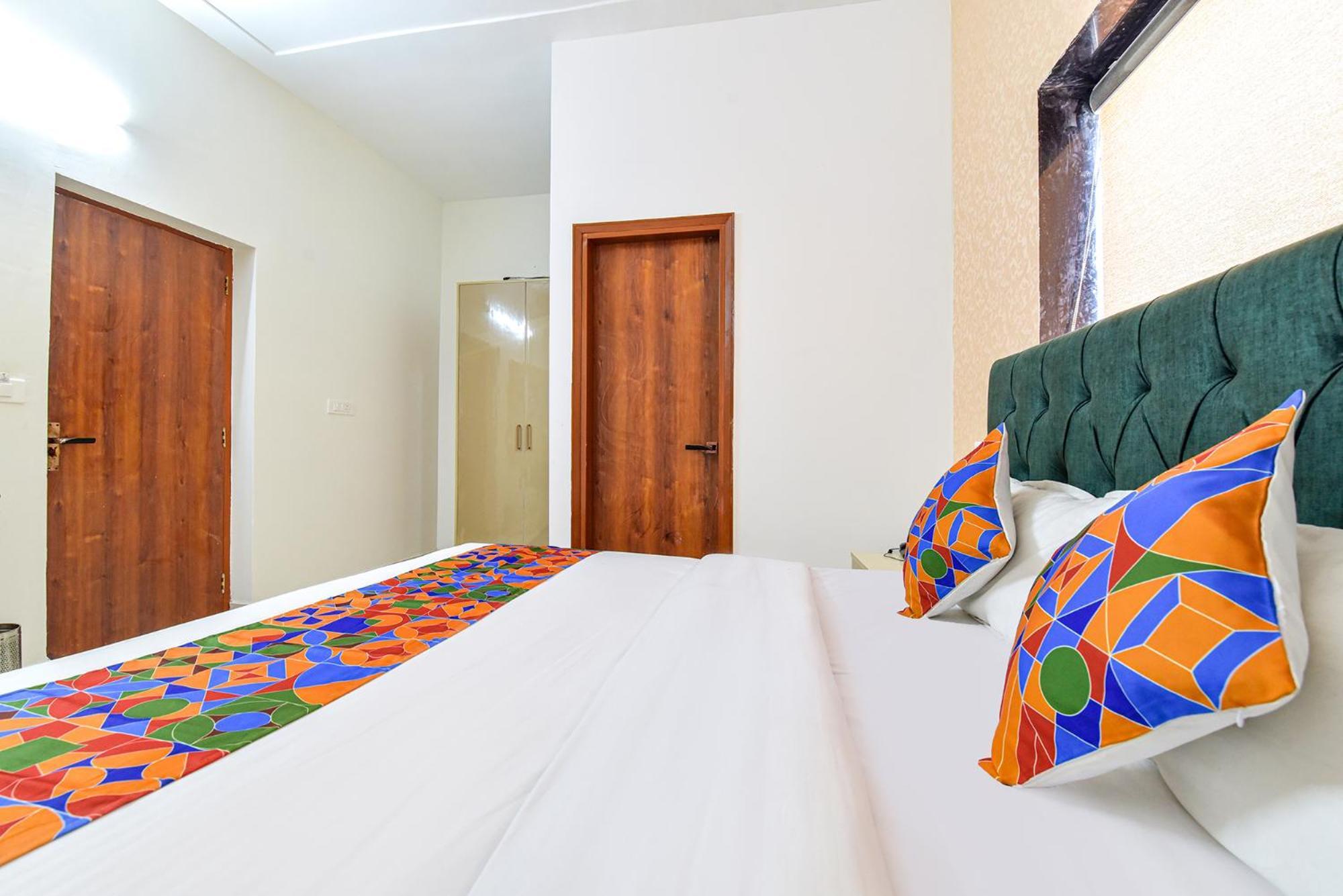 Fabhotel Prince 24 Mohali Esterno foto