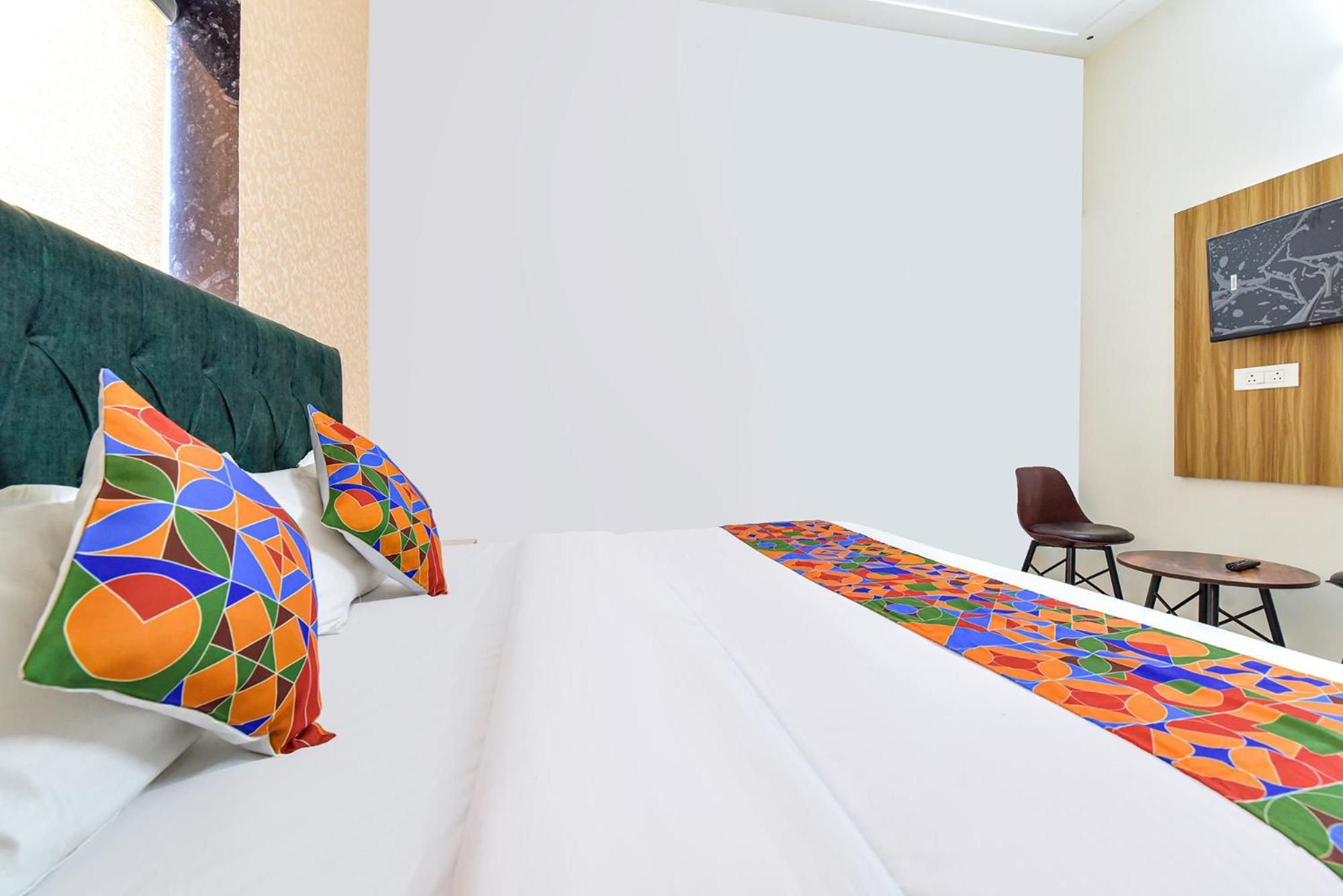 Fabhotel Prince 24 Mohali Esterno foto